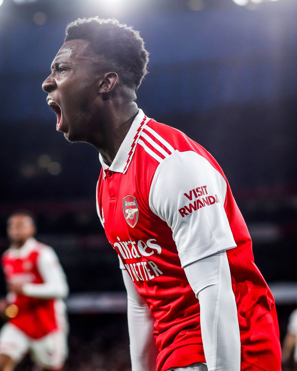 Arsenal come out on top in&nbsp;thriller