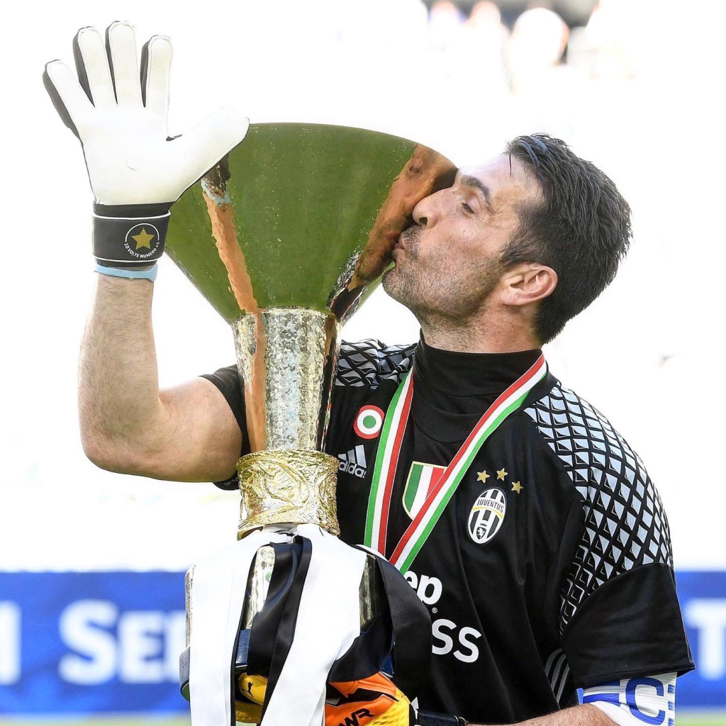 Buffon retires aged&nbsp;45