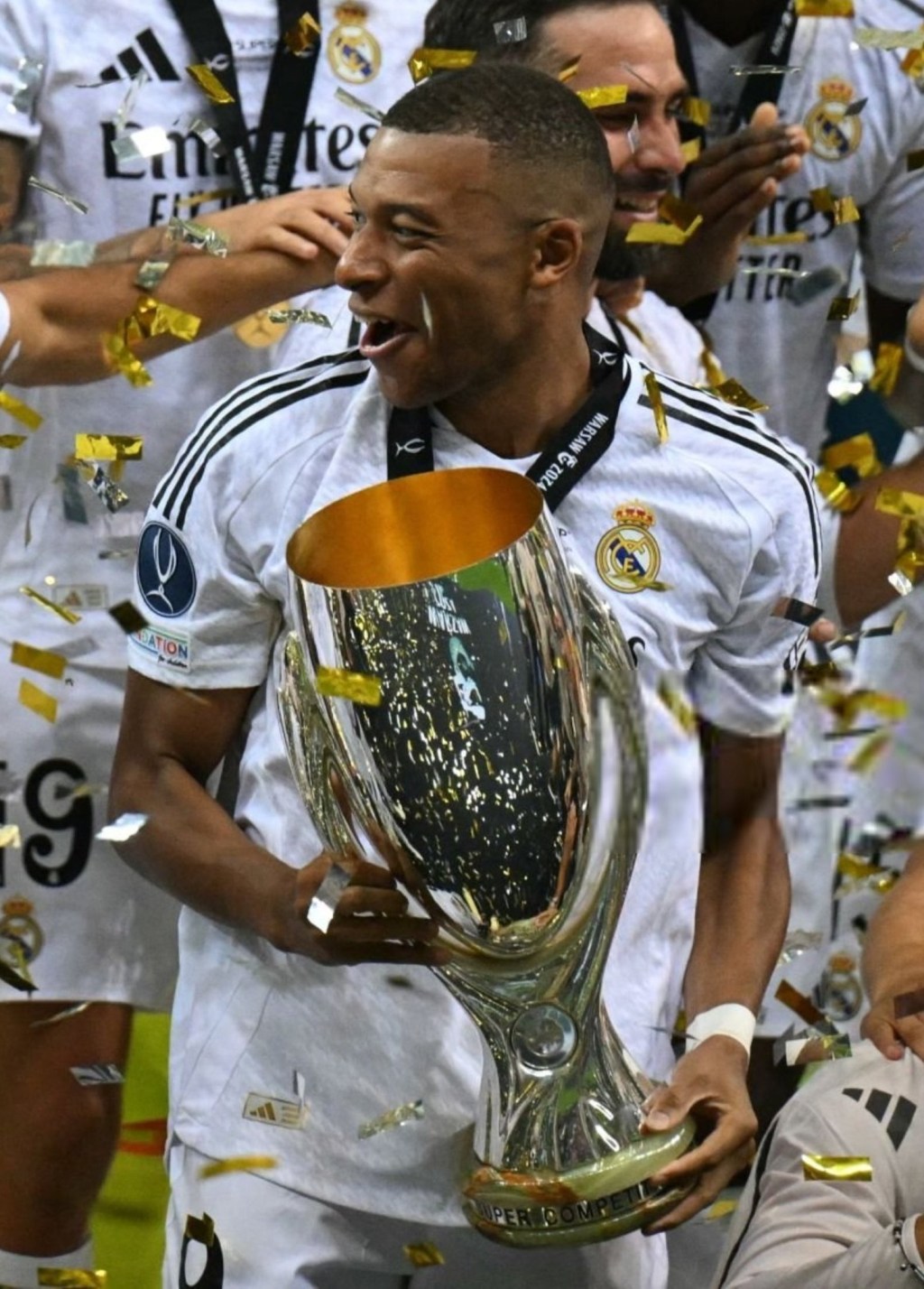 Real win record sixth UEFA Super&nbsp;Cup