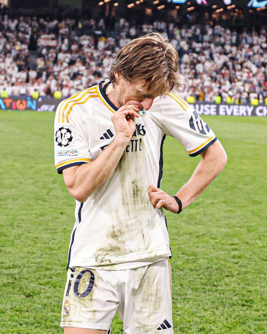 Modric to leave Real after 13&nbsp;years.