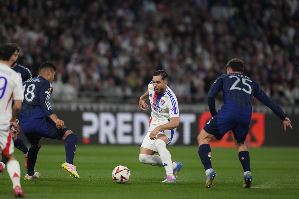 Man City agree Cherki&nbsp;deal