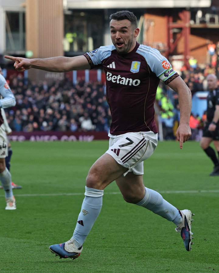 Aston Villa through to&nbsp;quarter-finals