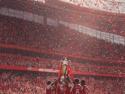 Arsenal are Premier League champions after Man City&nbsp;drew